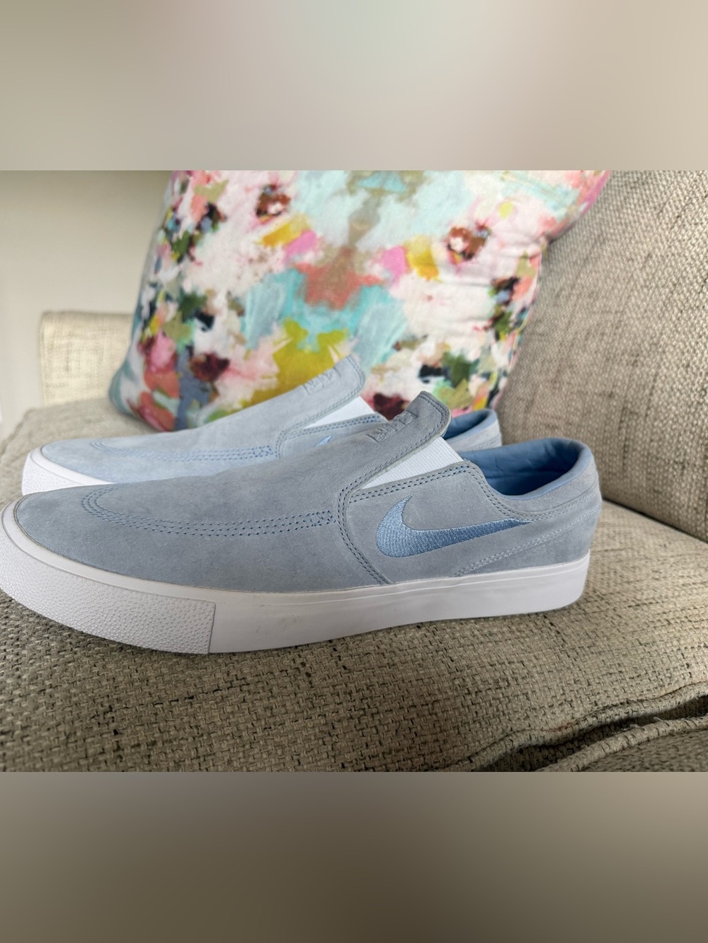 Nike Slip-On Janoski Sneakers in Light Blue